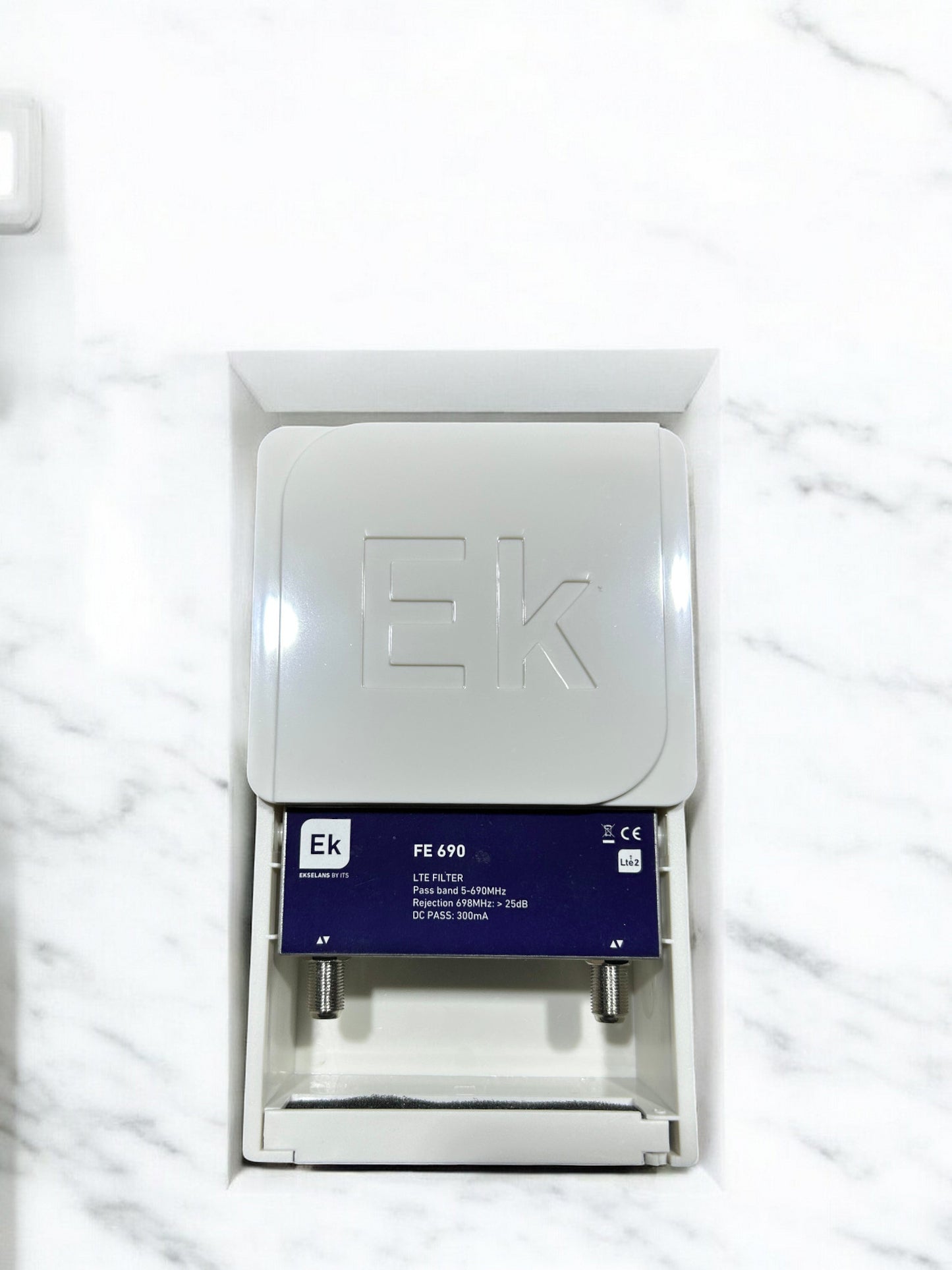 Filtro 5G para mástil EK