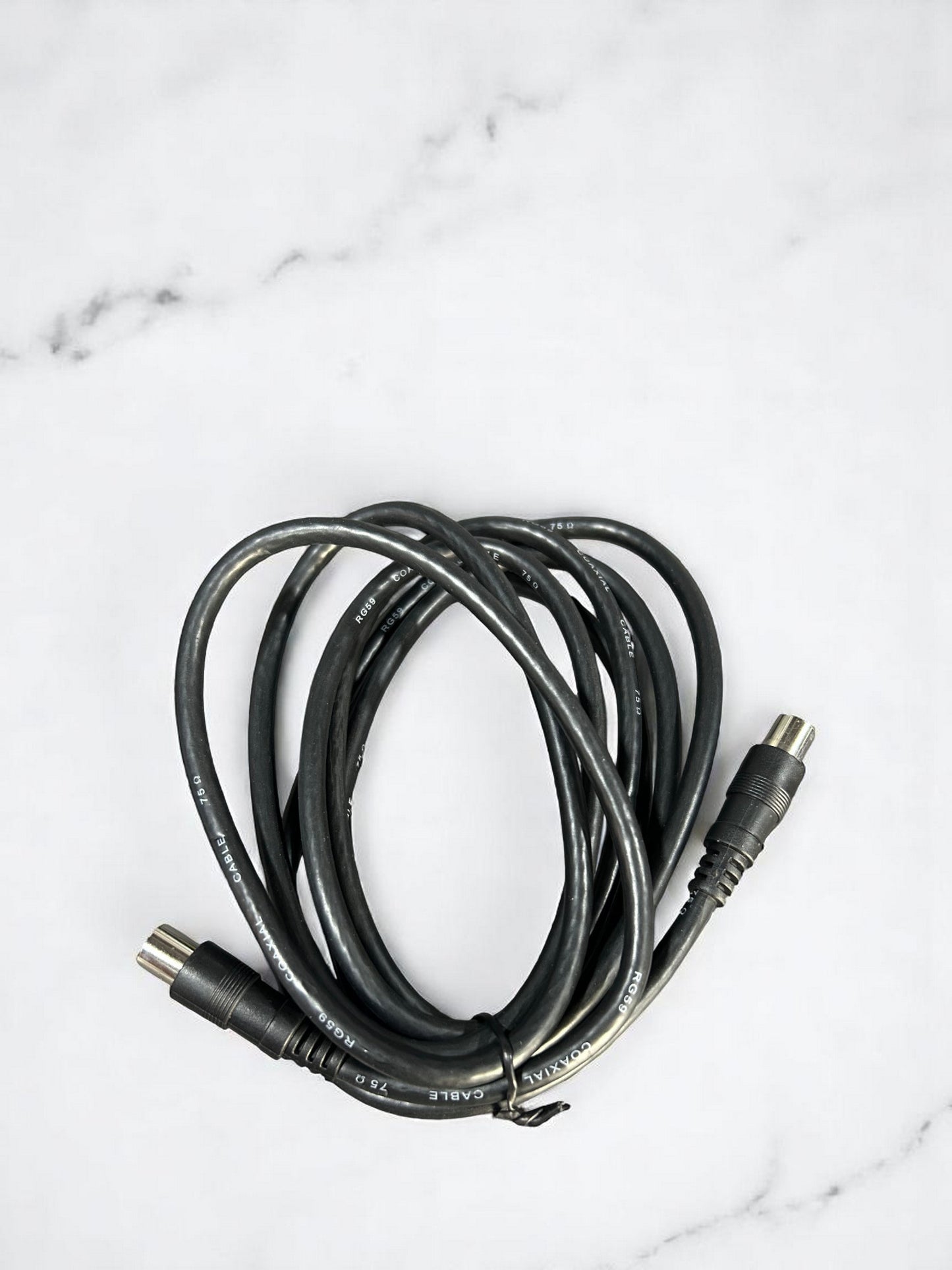 Cable coaxial con conectores para antena