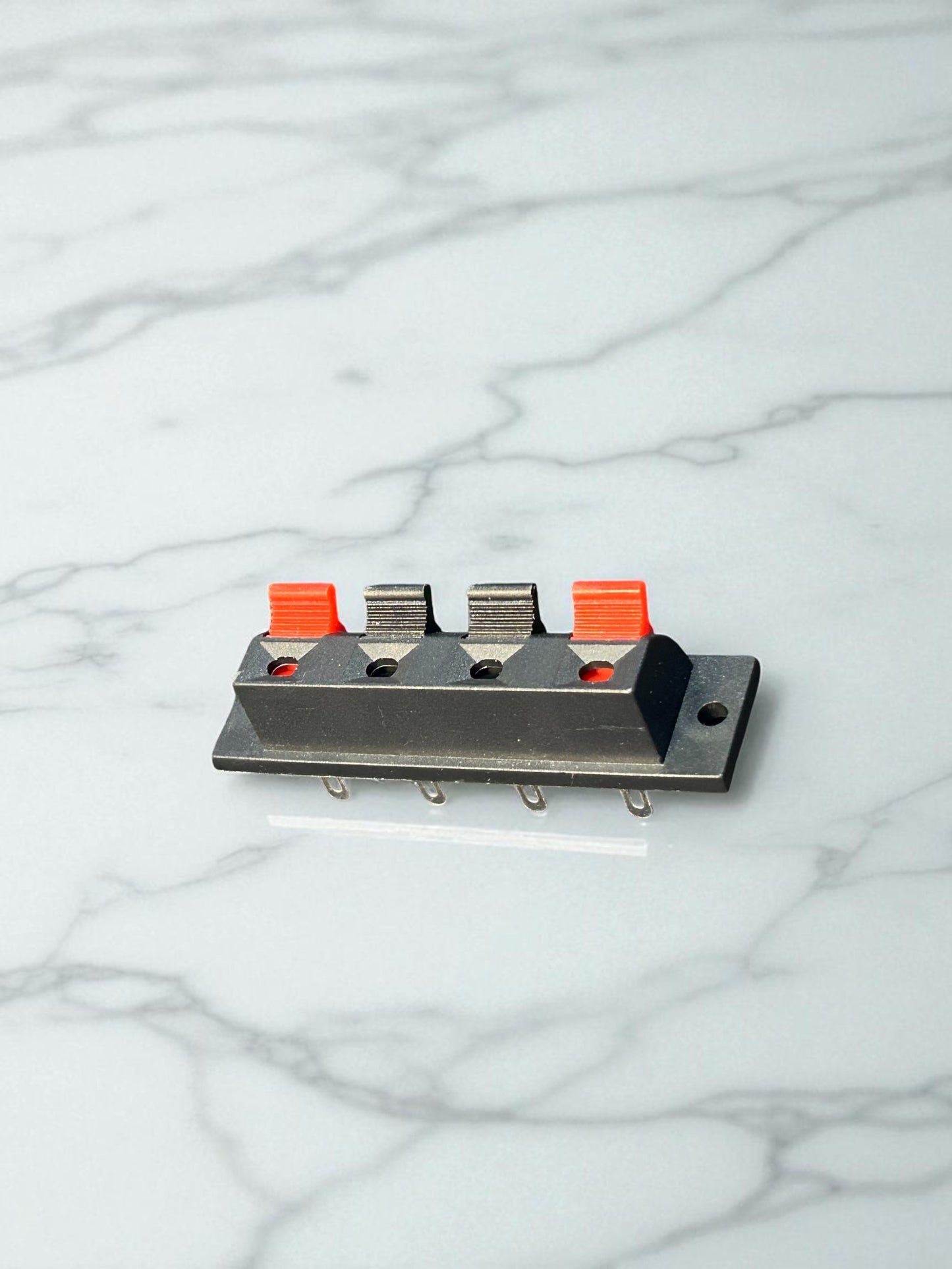 Conector Altavoz estereo