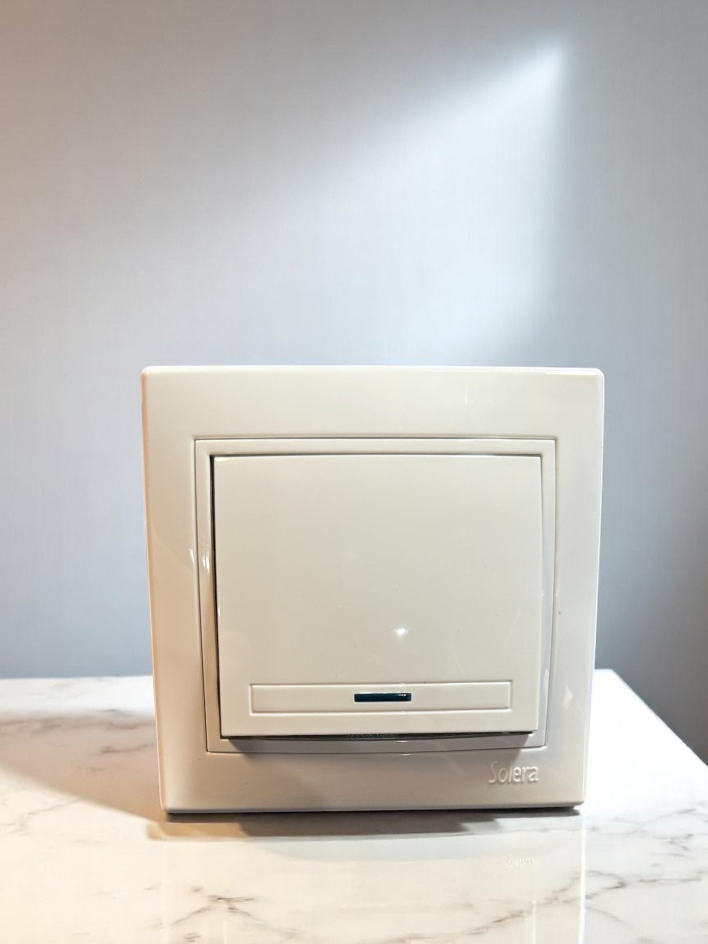 Interruptor empotrado de pared