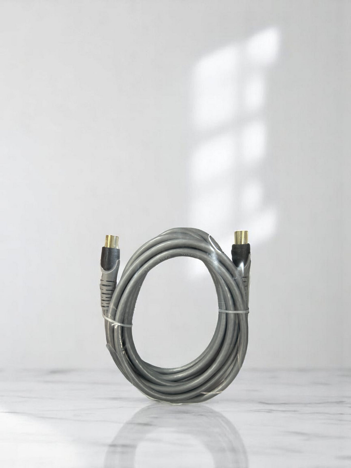 Cable coaxial con conectores para antena