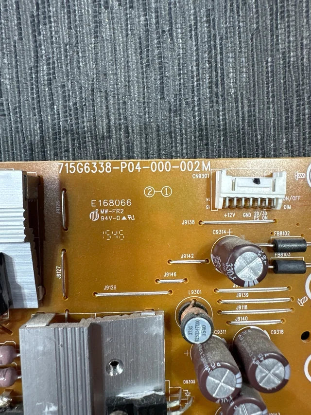 Fuente 715G6338-P04-000-002M