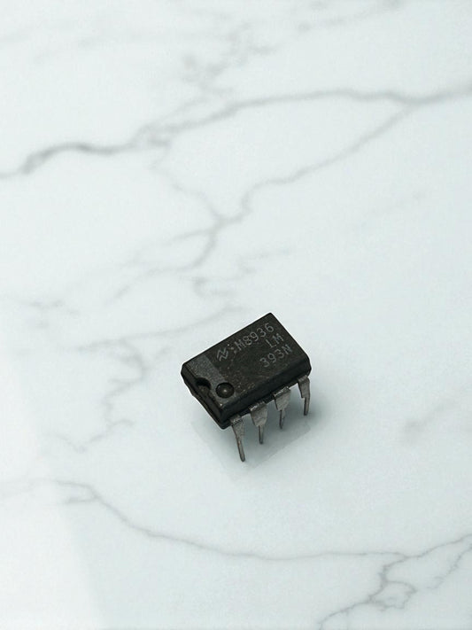 Comparador voltaje LM393N