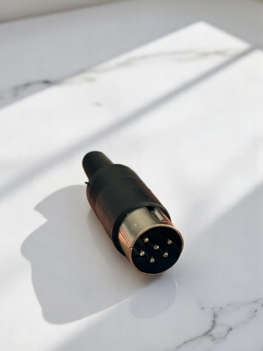 Conector DIN 6 pines macho