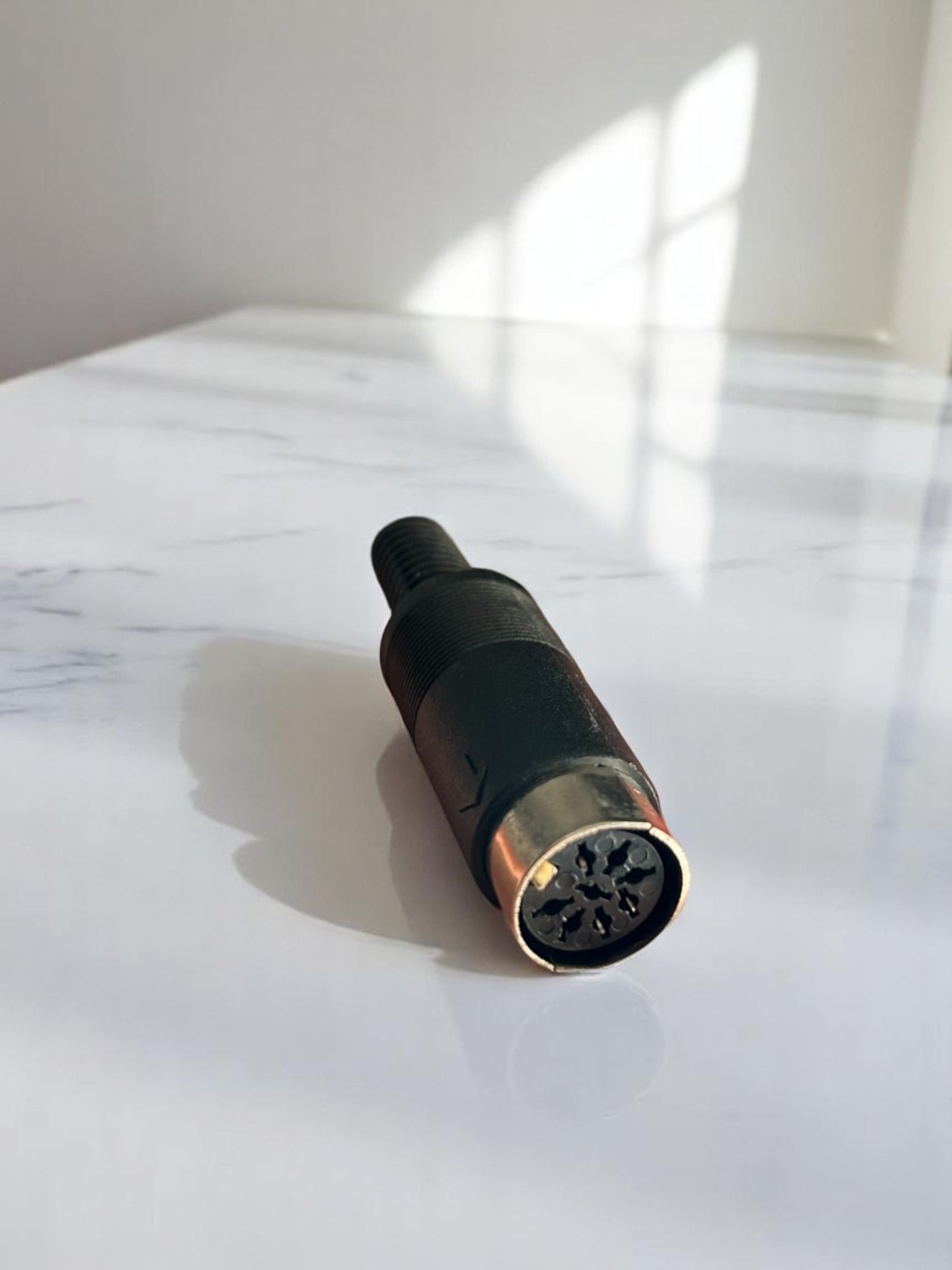 Conector DIN 8 pines hembra