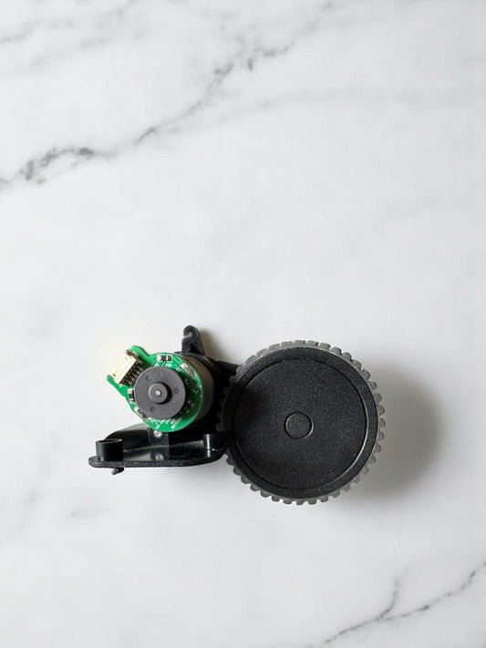 Motor rueda derecha Cecotec Conga 950/952