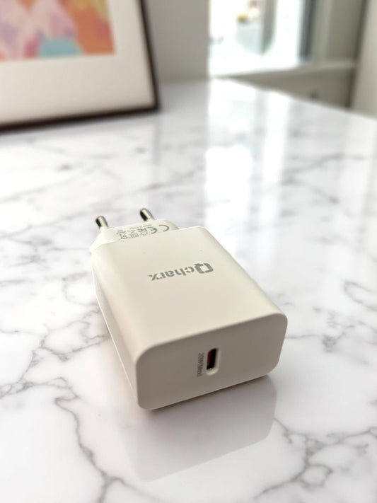 Alimentador USB tipo C 28W (Carga rápida)