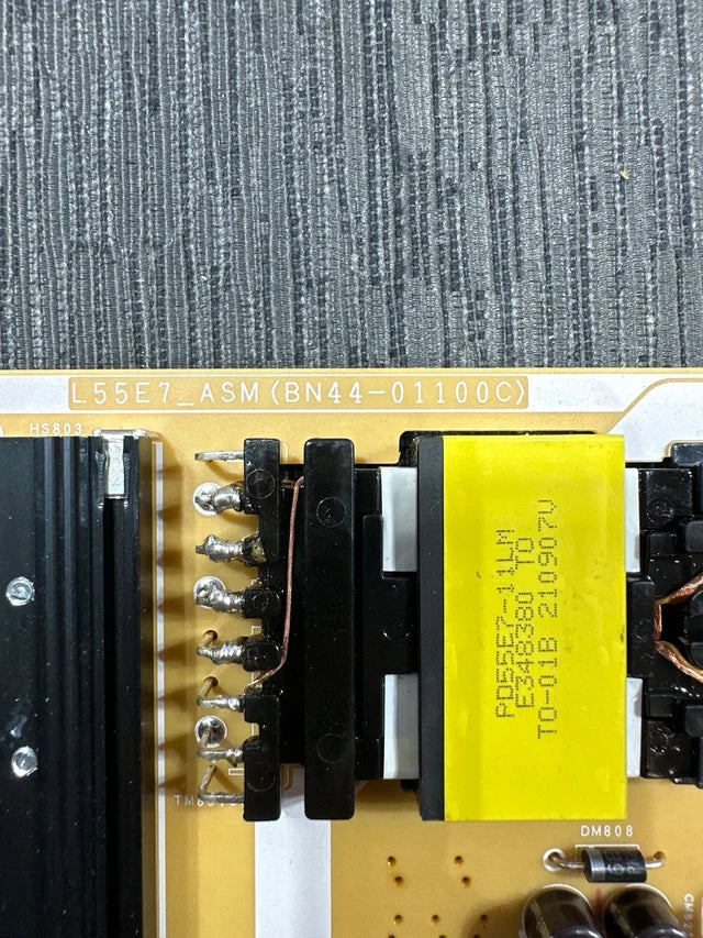 Fuente BN44-01100C