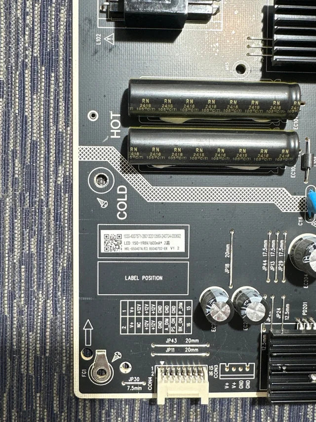Fuente HKL-850407A/E3
