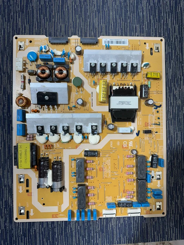 Fuente BN44-00899B